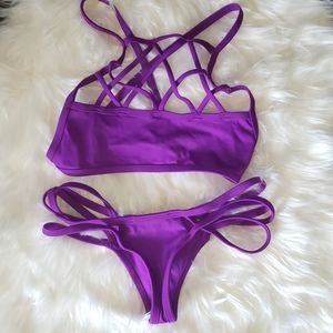 Purple bikini 👙 💜